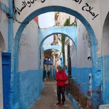 Jutta in a narrow alley of Larache's Medina